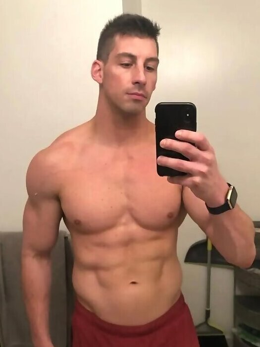Nick Skoufatos (DeepDick10x7)
